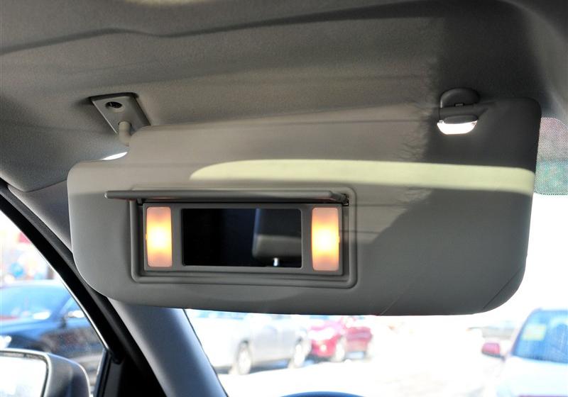 東風(fēng)日產(chǎn) 逍客 2011款 2.0XV 雷 CVT 2WD