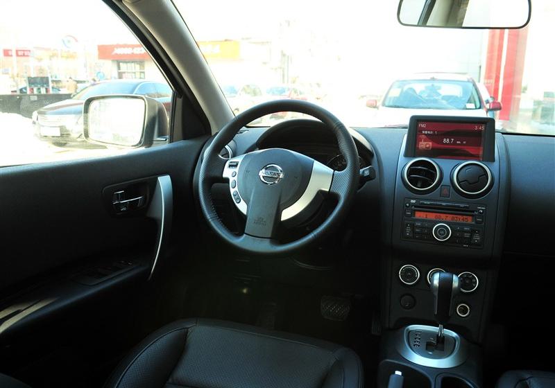 東風日產 逍客 2011款 2.0XV 雷 CVT 2WD