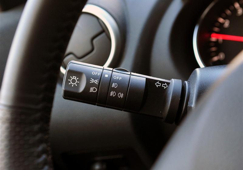 東風(fēng)日產(chǎn) 逍客 2011款 2.0XV 雷 CVT 2WD