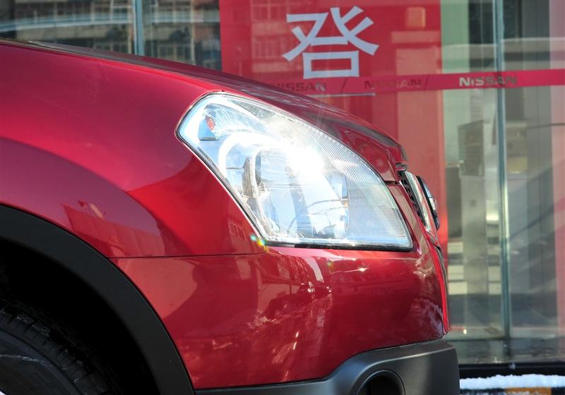 東風日產 逍客 2011款 2.0XV 雷 CVT 2WD