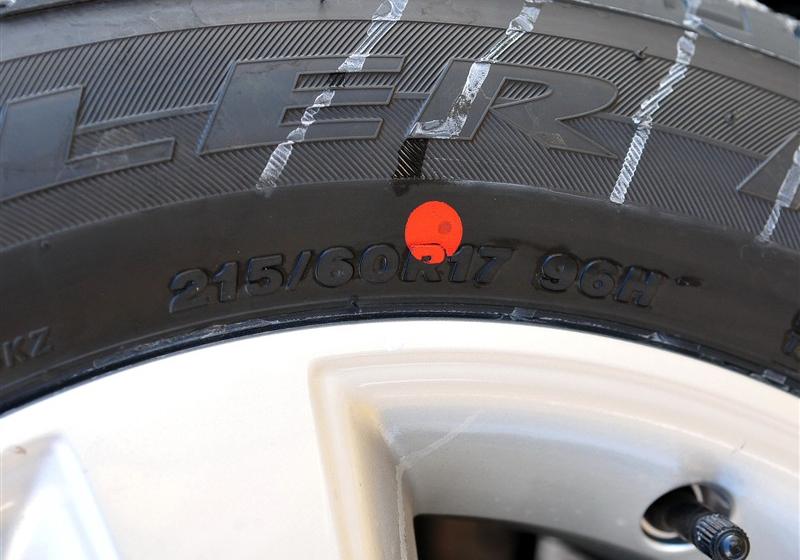 東風(fēng)日產(chǎn) 逍客 2011款 2.0XV 雷 CVT 2WD