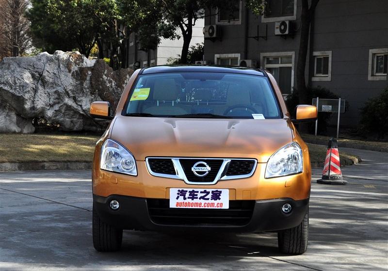 東風(fēng)日產(chǎn) 逍客 2011款 2.0XV 龍 CVT 4WD