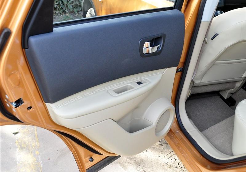 東風(fēng)日產(chǎn) 逍客 2011款 2.0XV 龍 CVT 4WD