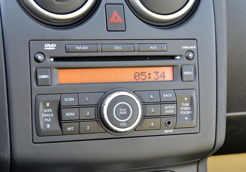 東風(fēng)日產(chǎn) 逍客 2011款 2.0XV 龍 CVT 4WD