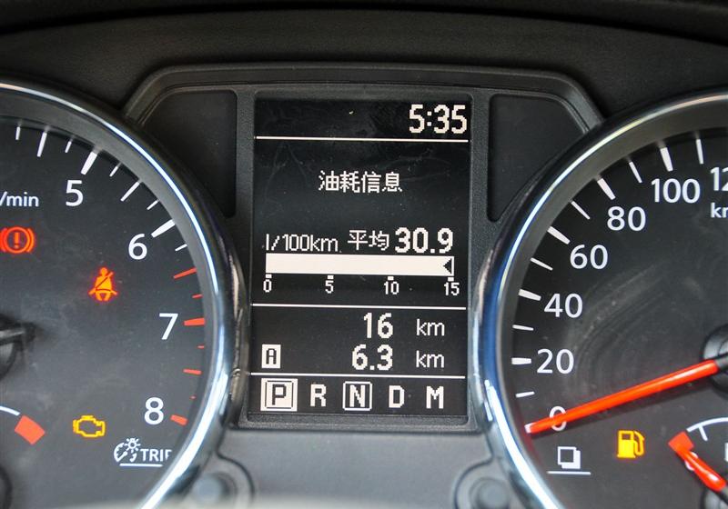 東風(fēng)日產(chǎn) 逍客 2011款 2.0XV 龍 CVT 4WD