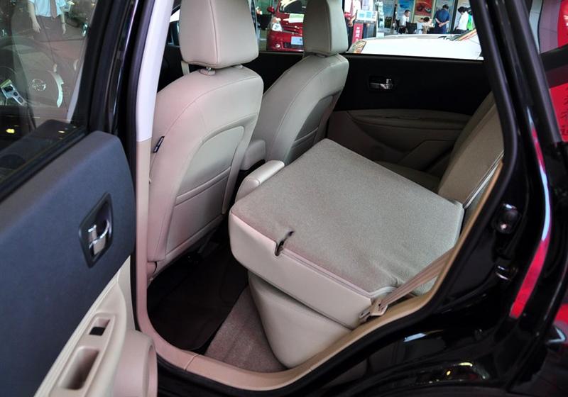 東風日產 逍客 2010款 20X雷 CVT 2WD