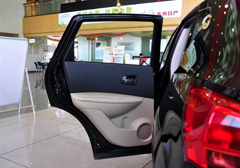 東風(fēng)日產(chǎn) 逍客 2010款 20X雷 CVT 2WD