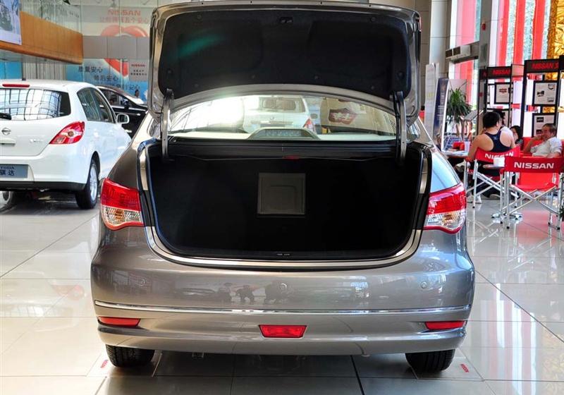 東風日產 軒逸 2009款 1.6XE 舒適版 MT