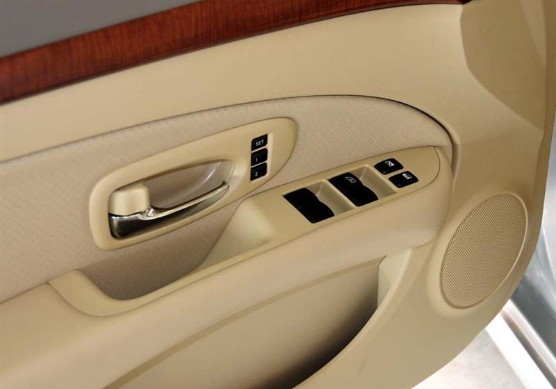 東風日產 軒逸 2009款 2.0XL 豪華版