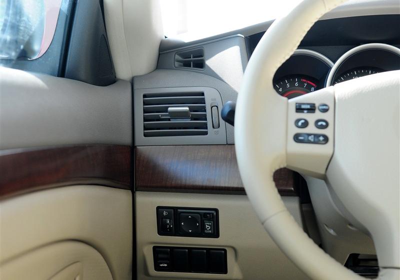 東風(fēng)日產(chǎn) 軒逸 2009款 2.0XL 科技版