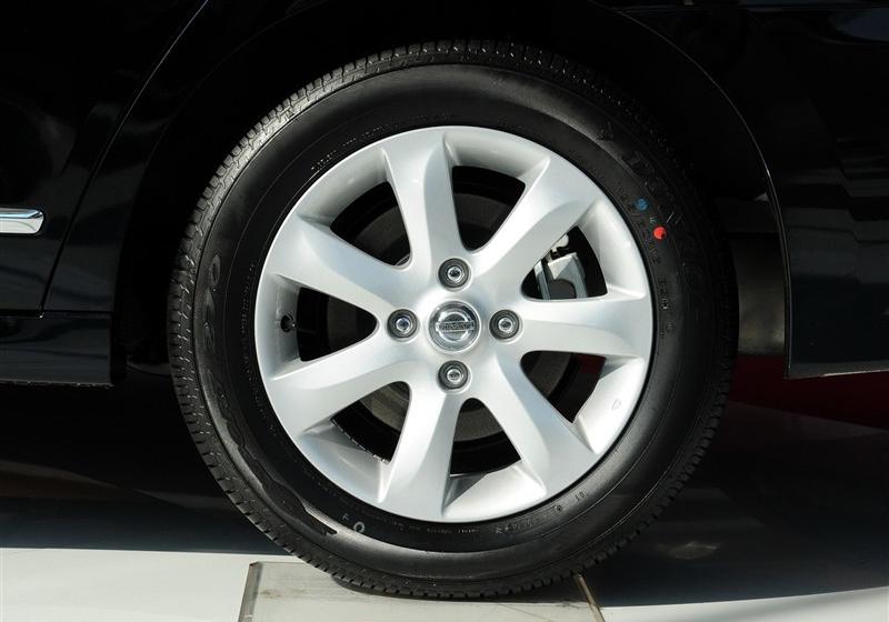 東風日產 軒逸 2009款 2.0XL 科技版