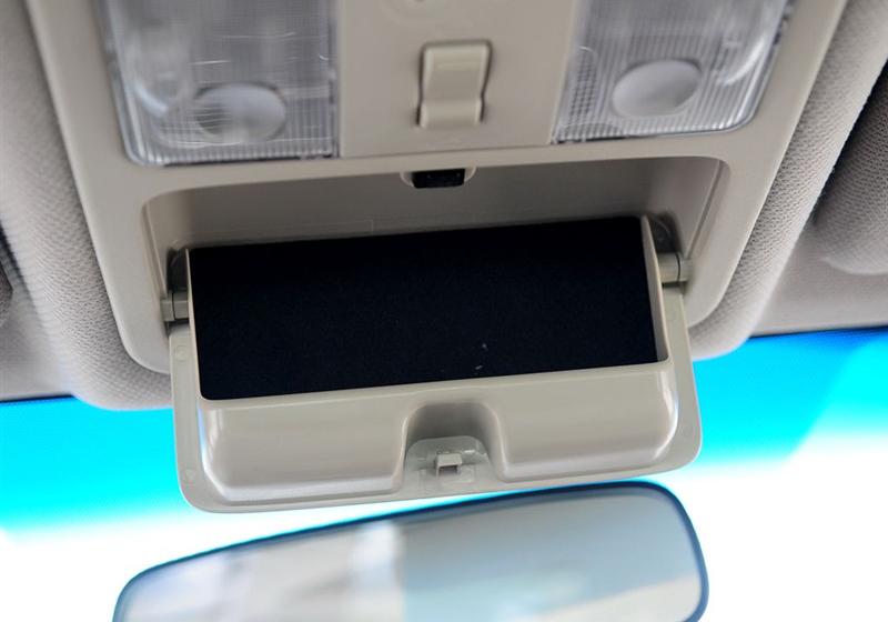 東風(fēng)日產(chǎn) 軒逸 2009款 2.0XL 科技天窗版