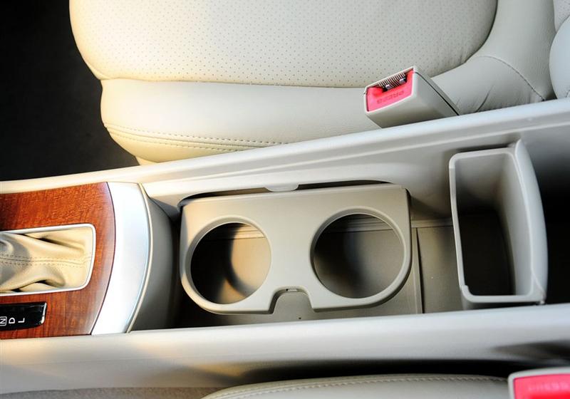 東風日產 軒逸 2009款 2.0XL 科技天窗版