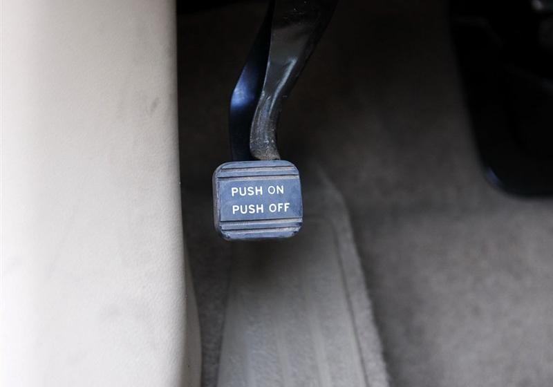 東風(fēng)日產(chǎn) 軒逸 2009款 2.0XL 科技天窗版