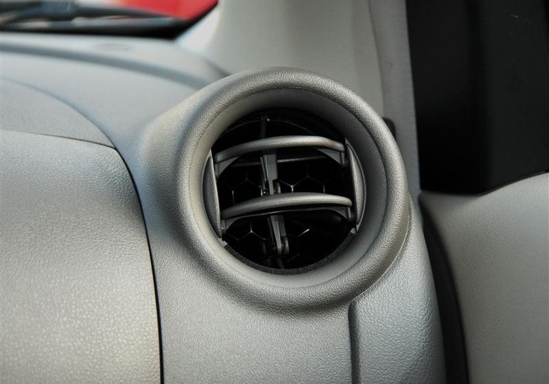 東風(fēng)日產(chǎn) 陽光 2011款 1.5XE 舒適版 MT