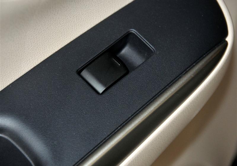 東風(fēng)日產(chǎn) 陽光 2011款 1.5XL 豪華版 CVT