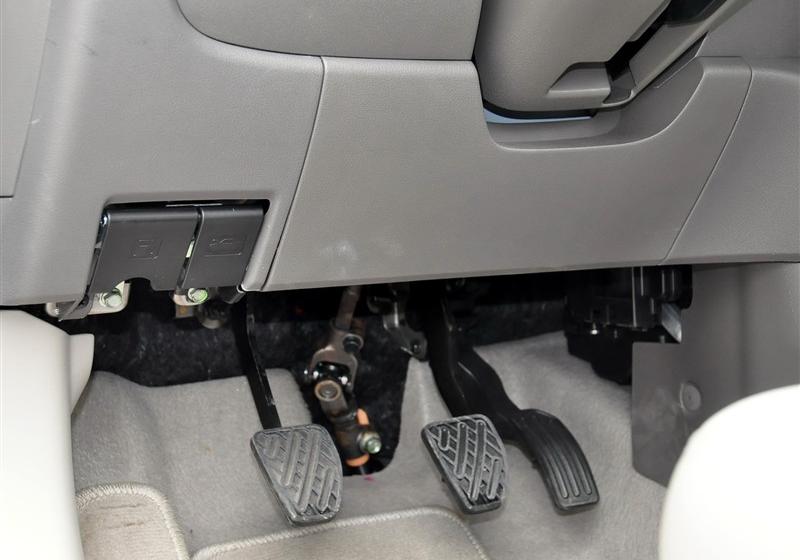 東風(fēng)日產(chǎn) 陽光 2011款 1.5XV 尊貴版 MT