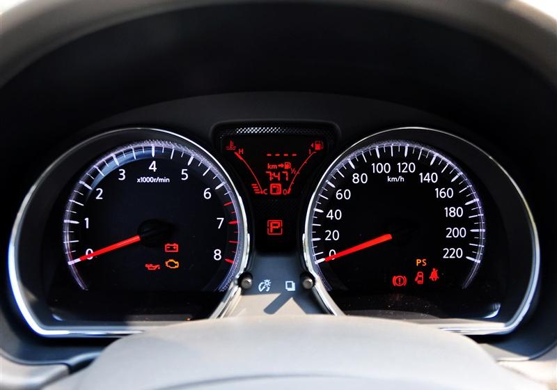 東風(fēng)日產(chǎn) 陽(yáng)光 2011款 1.5XV 尊貴版 CVT