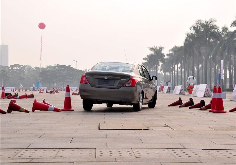 東風日產 陽光 2011款 1.5XV 尊貴版 CVT