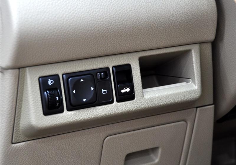 東風(fēng)日產(chǎn) 頤達(dá) 2008款 1.6 自動(dòng)智能型