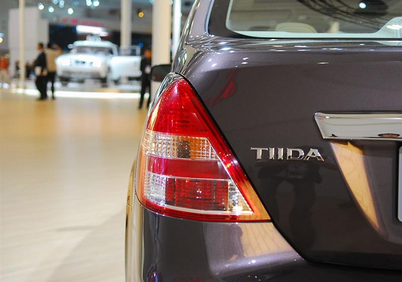 東風日產 頤達 2008款 1.6 自動豪華型