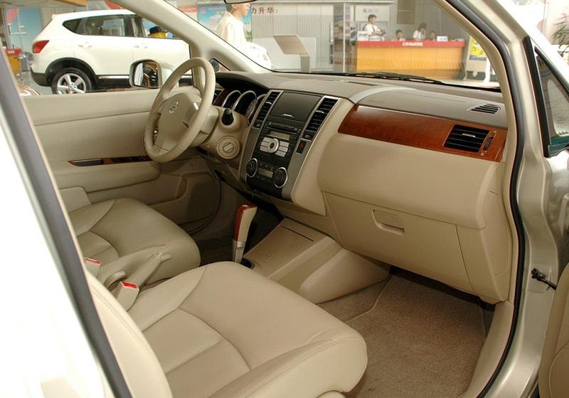 東風(fēng)日產(chǎn) 頤達(dá) 2008款 1.6 自動尊貴型