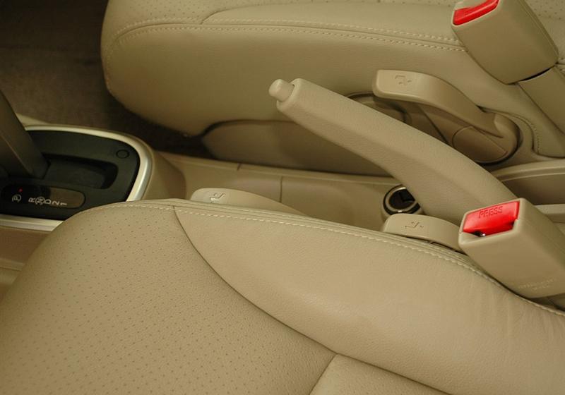 東風日產 頤達 2008款 1.6 自動尊貴型