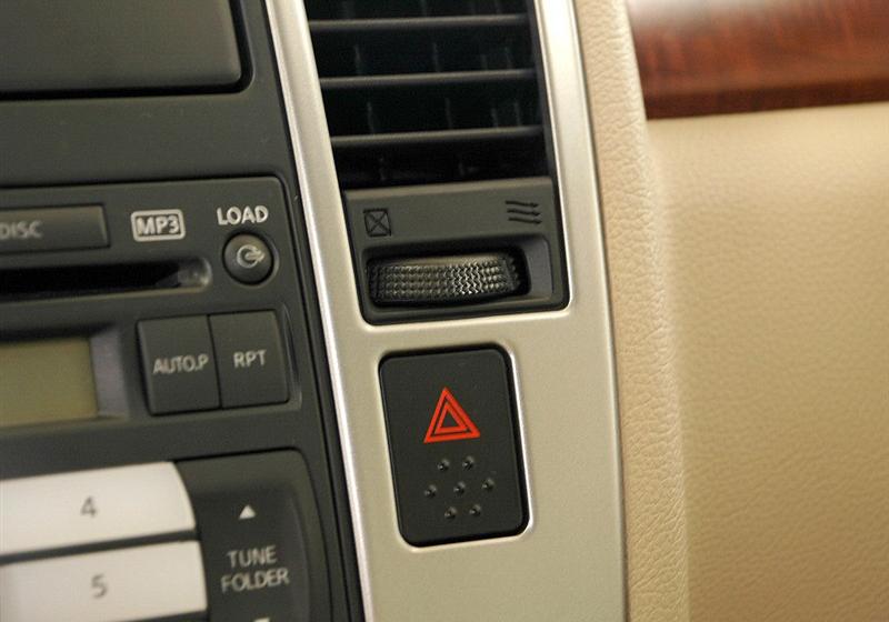 東風日產 頤達 2008款 1.6 自動尊貴型