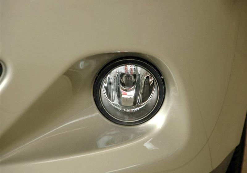 東風(fēng)日產(chǎn) 頤達(dá) 2008款 1.6 自動(dòng)尊貴型