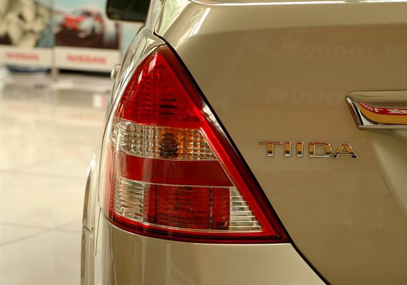 東風日產 頤達 2008款 1.6 自動尊貴型