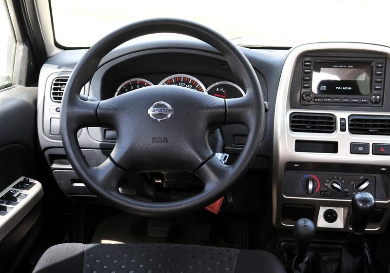 鄭州日產 帕拉丁 2006款 2.4 四驅標準型