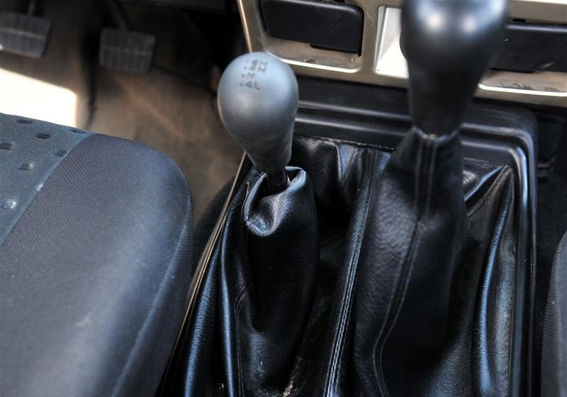 鄭州日產 帕拉丁 2006款 2.4 四驅標準型