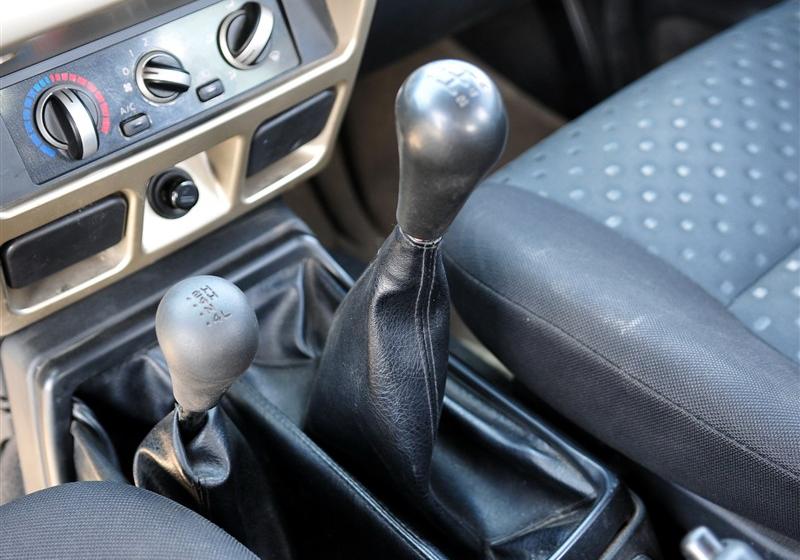 鄭州日產 帕拉丁 2006款 2.4 四驅標準型