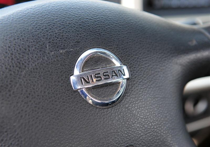 鄭州日產(chǎn) 帕拉丁 2006款 2.4 四驅(qū)標(biāo)準(zhǔn)型