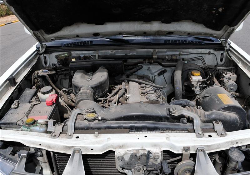 鄭州日產(chǎn) 帕拉丁 2006款 2.4 四驅(qū)標(biāo)準(zhǔn)型