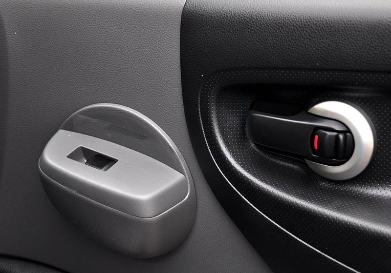 鄭州日產 日產NV200 2010款 1.6 豪華型