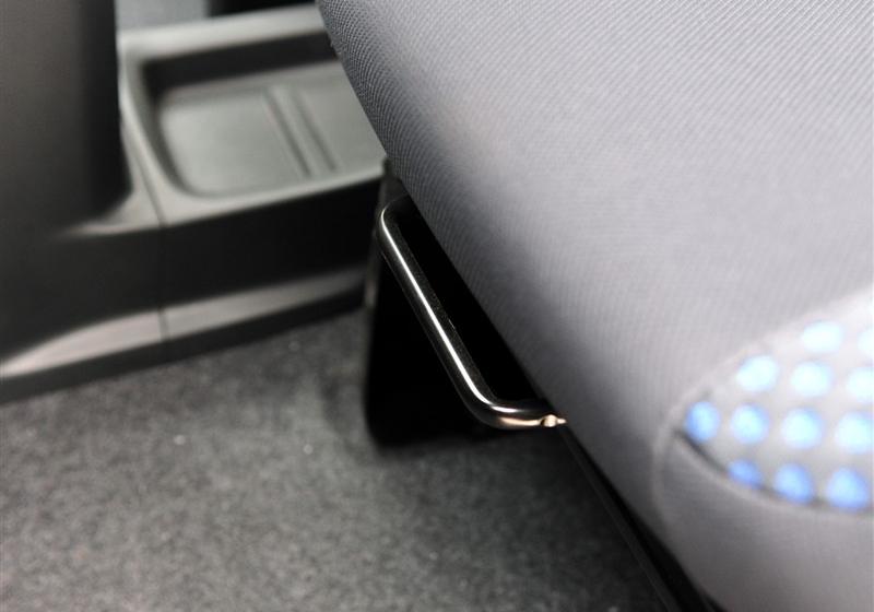 鄭州日產 日產NV200 2011款 1.6 尊雅型 232座