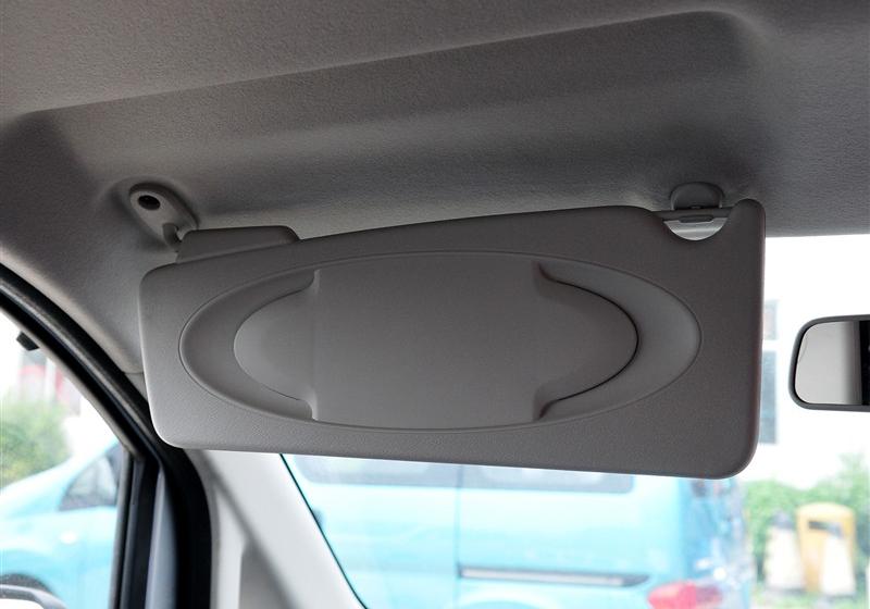 鄭州日產 日產NV200 2011款 1.6 尊雅型 232座