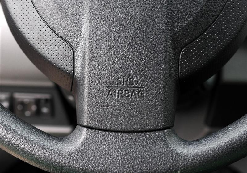 鄭州日產 日產NV200 2011款 1.6 尊雅型 232座