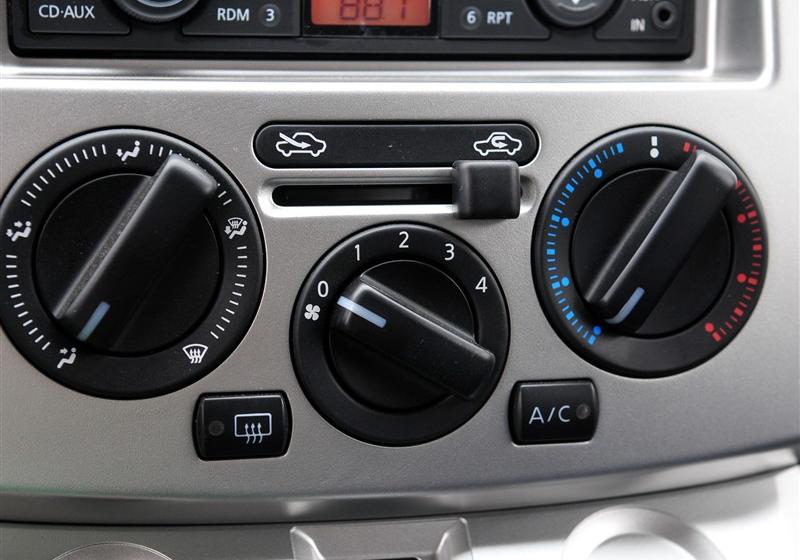 鄭州日產 日產NV200 2011款 1.6 尊雅型 232座