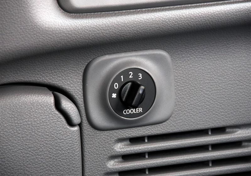 鄭州日產 日產NV200 2011款 1.6 尊貴型 223座