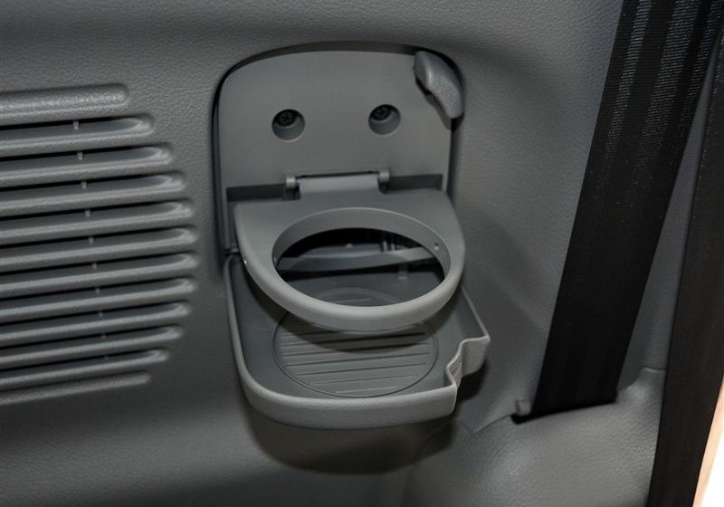 鄭州日產 日產NV200 2011款 1.6 尊貴型 223座