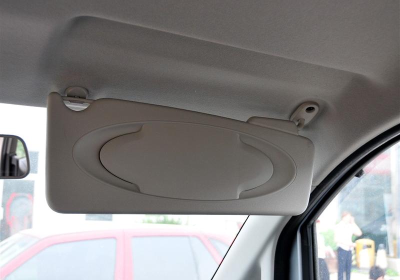 鄭州日產 日產NV200 2011款 1.6 尊貴型 223座