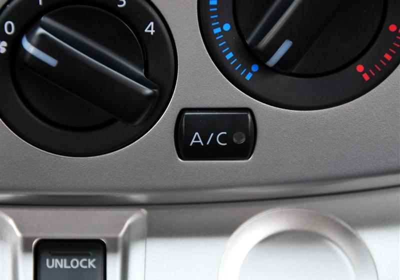 鄭州日產 日產NV200 2011款 1.6 尊貴型 223座