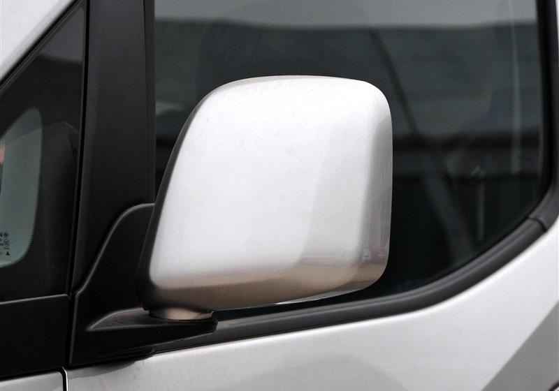 鄭州日產(chǎn) 日產(chǎn)NV200 2011款 1.6 尊貴型 223座