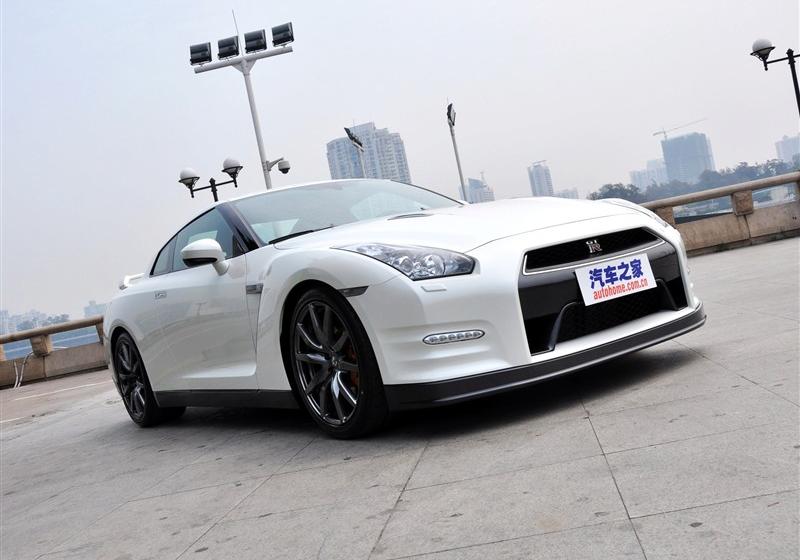 日產(chǎn)(進口) 日產(chǎn)GT-R 2012款 3.8T Premium Edition
