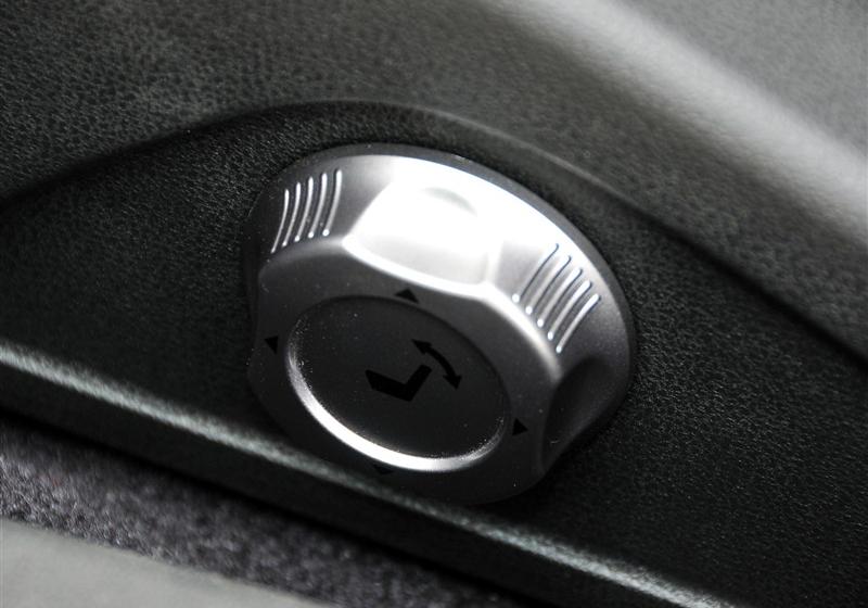 日產(chǎn)(進(jìn)口) 日產(chǎn)GT-R 2012款 3.8T Premium Edition