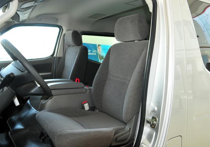 奇瑞汽車 威麟H3 2011款 2.0T 豪華型