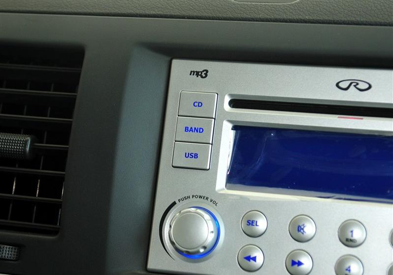 奇瑞汽車 威麟H3 2011款 2.0T 豪華型