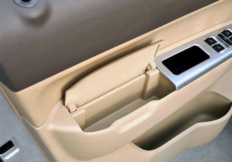 奇瑞汽車(chē) 威麟V5 2009款 2.0L 4AT 豪華型